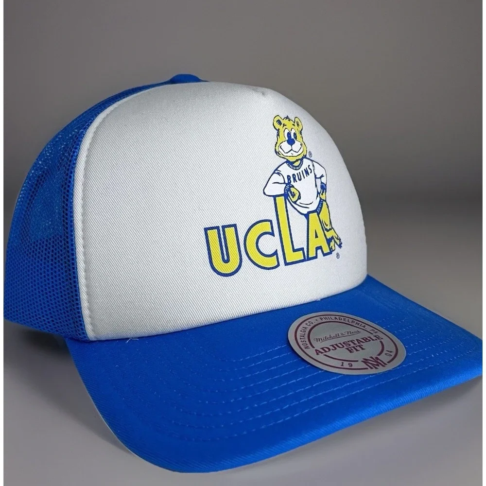 Mitchell‎ & Ness UCLA NCAA Retro Trucker Hat – New with Tags 🧢 One Size